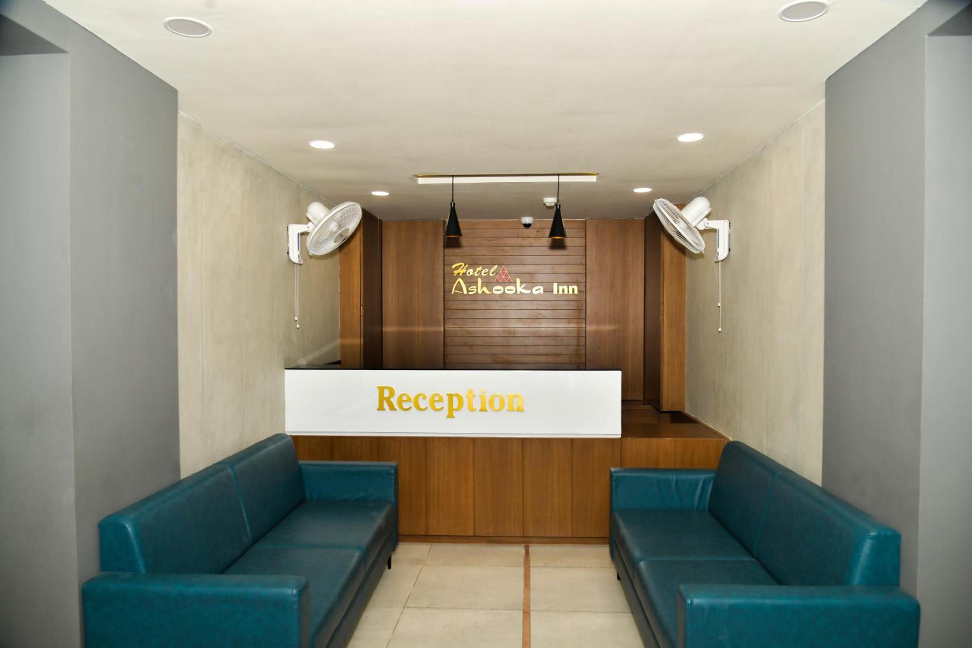 Hotel Ashooka Inn Gandhinagar Dış mekan fotoğraf