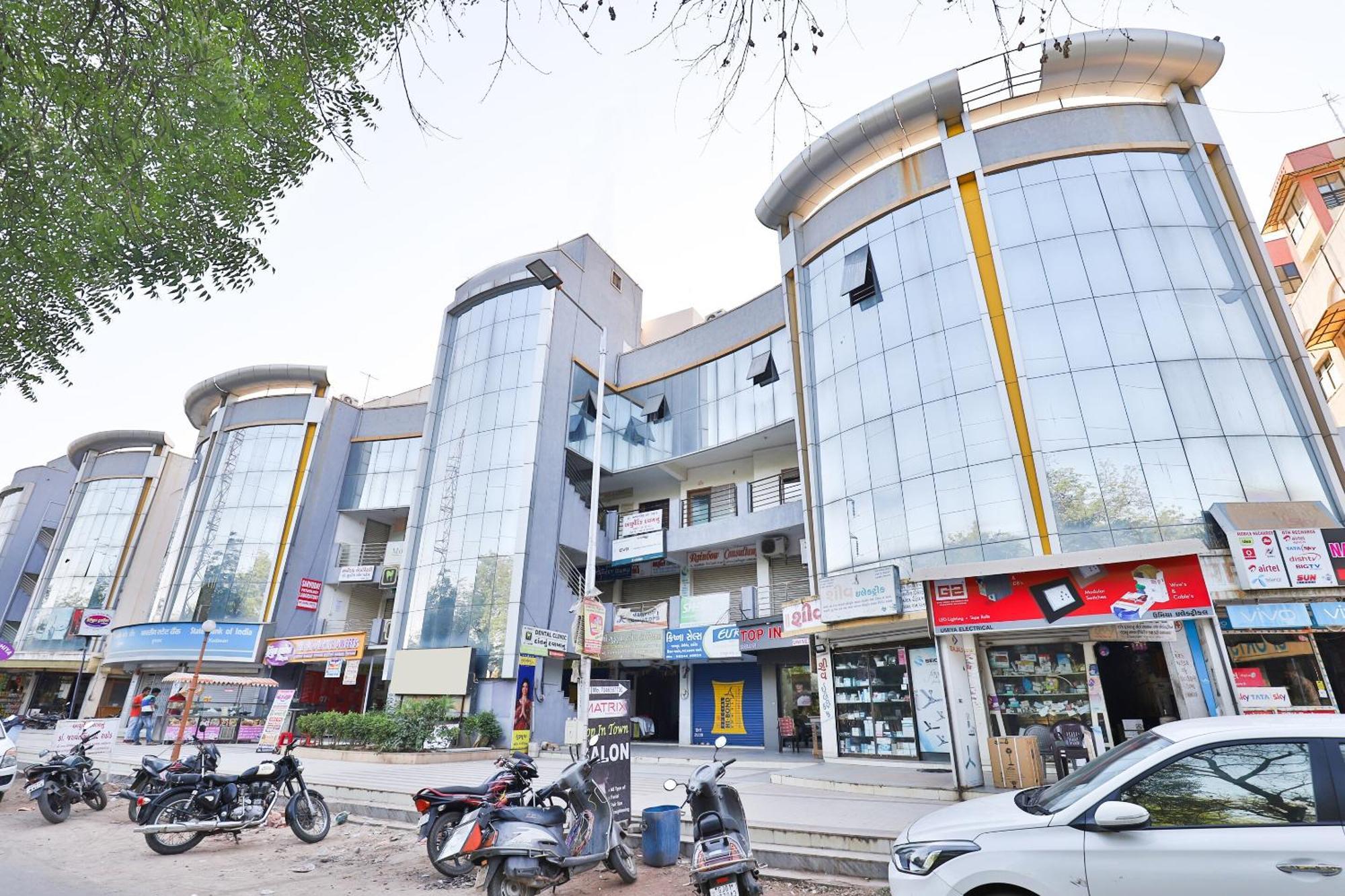 Hotel Ashooka Inn Gandhinagar Dış mekan fotoğraf